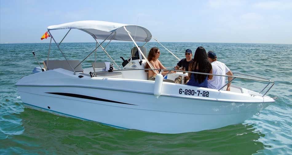 Astilux AX 600 Open - Boatscribe.com