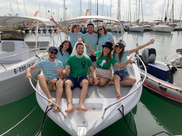 Astilux AX 600 Open - Boatscribe.com