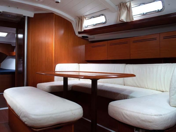 Cyclades 43.3 - Boatscribe.com