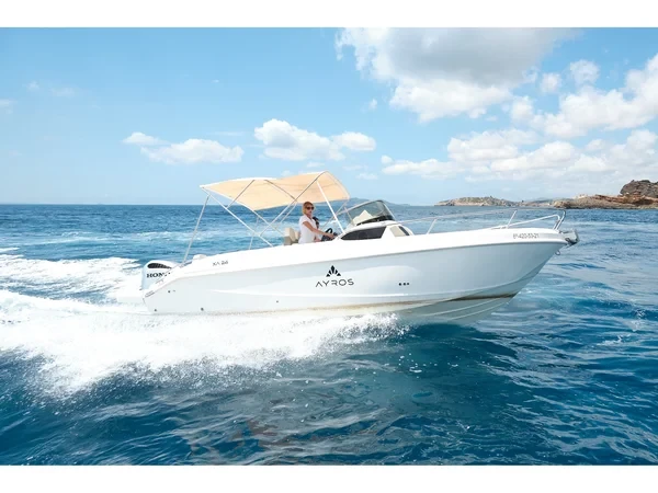Ayros XA 24 Walkaround - Boatscribe.com