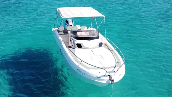 Ayros XA 24 Walkaround - Boatscribe.com