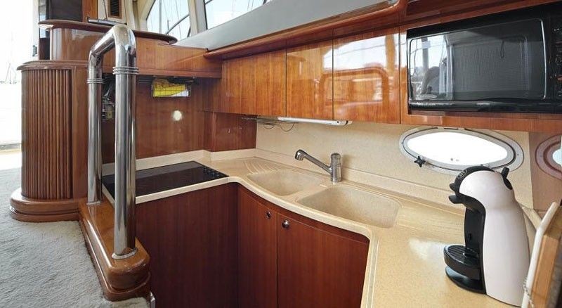 Azimut 46 - Boatscribe.com