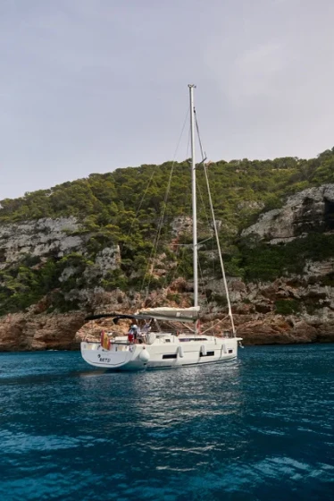 Dufour 470 - Boatscribe.com