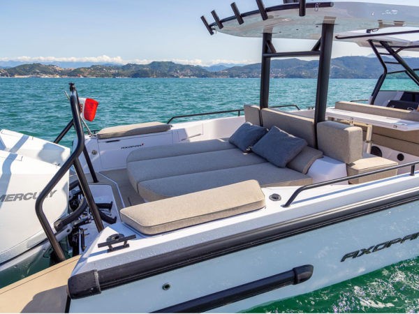 Brabus 37 ST - Boatscribe.com