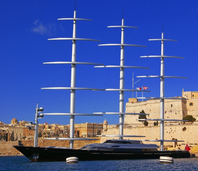 Perini Navi 288 - Boatscribe.com