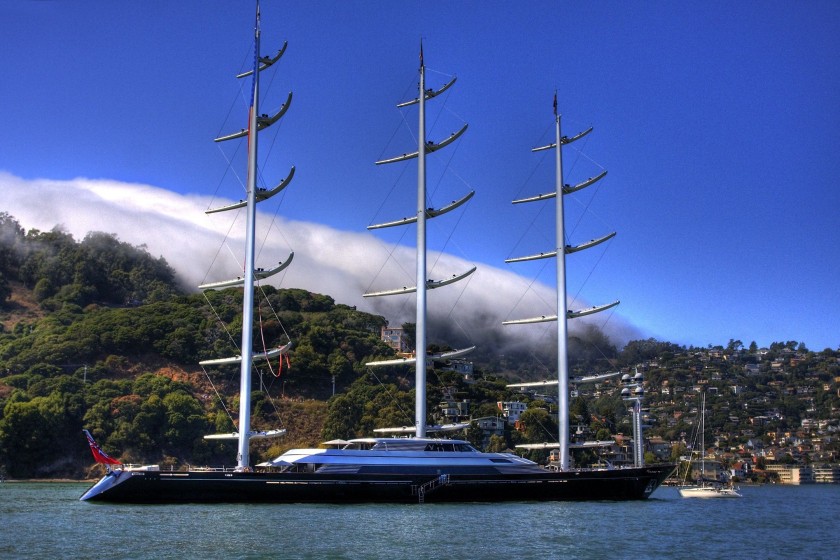 Perini Navi 288 - Boatscribe.com