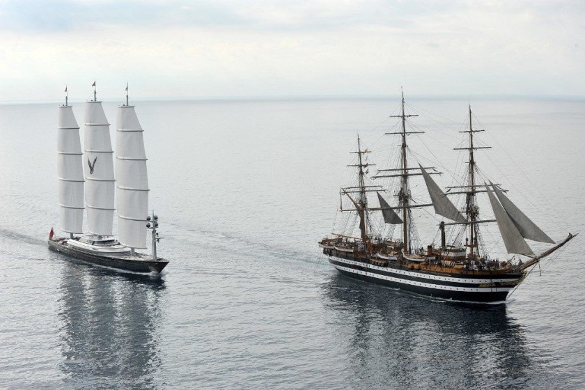 Perini Navi 288 - Boatscribe.com