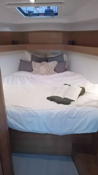 Elan Impression 40.1 - Boatscribe.com