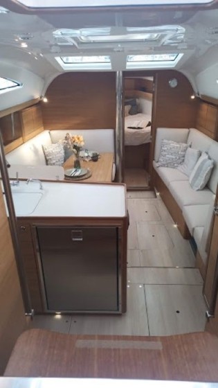 Elan Impression 40.1 - Boatscribe.com