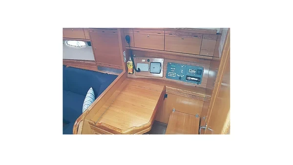 Bavaria 40 Cruiser - Boatscribe.com