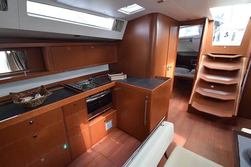 Oceanis 48 - Boatscribe.com