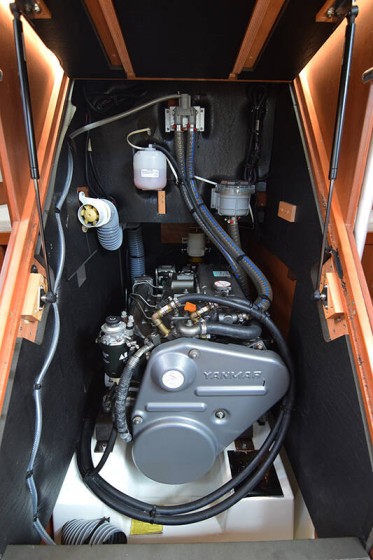 Oceanis 48 - Boatscribe.com