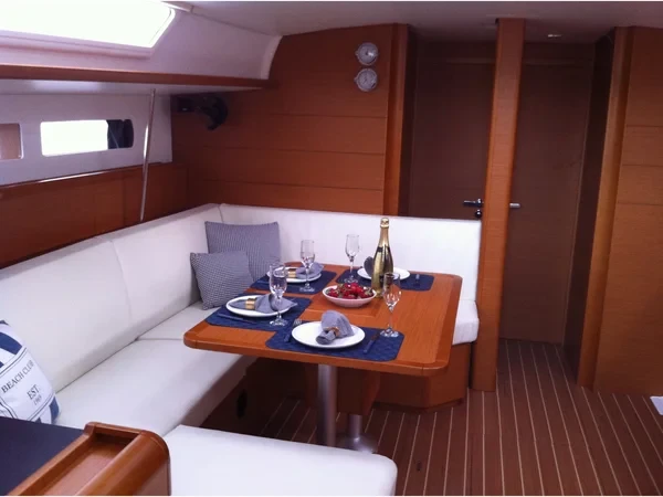 Sun Odyssey 469 - Boatscribe.com