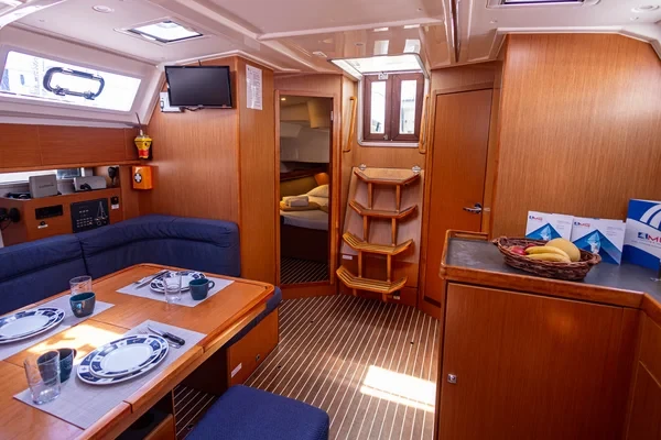 Bavaria 46 Cruiser - Boatscribe.com