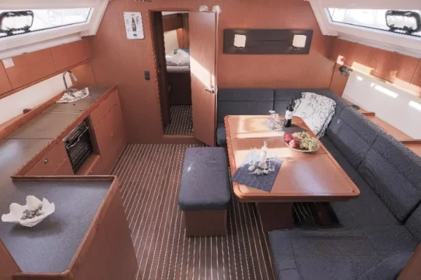 Bavaria 46 Cruiser - Boatscribe.com