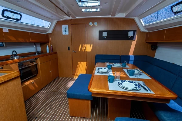 Bavaria 46 Cruiser - Boatscribe.com