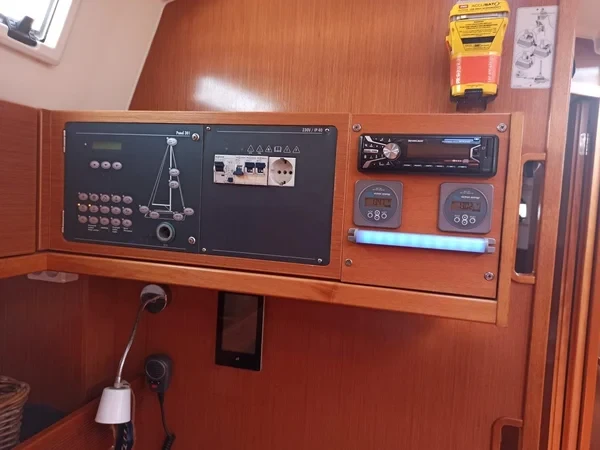 Bavaria 45 Cruiser - Boatscribe.com