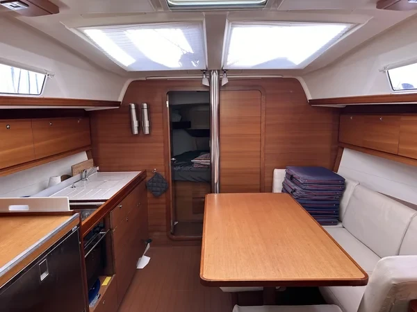 Dufour 382 GL - Boatscribe.com