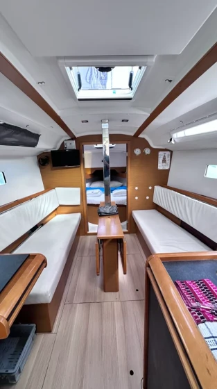 Sun Odyssey 349 - Boatscribe.com