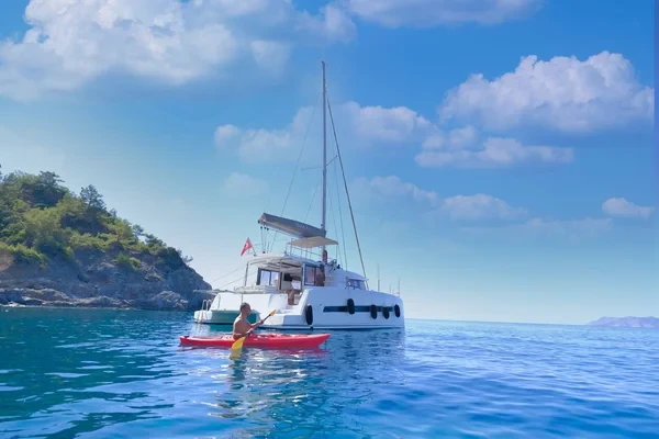 Bali 4.1 - Boatscribe.com