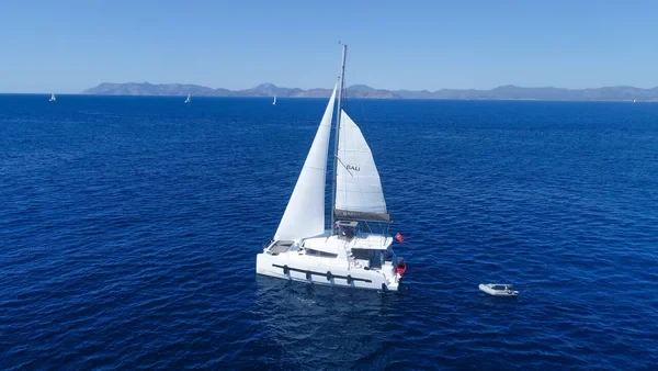 Bali 4.1 - Boatscribe.com
