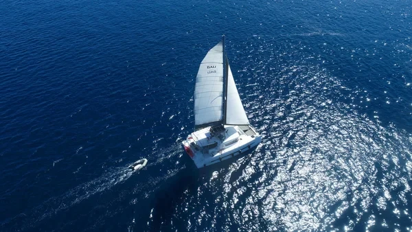 Bali 4.1 - Boatscribe.com