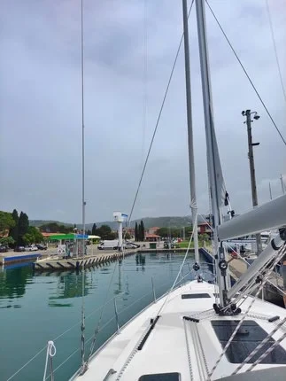 Bavaria 46 Cruiser - Boatscribe.com