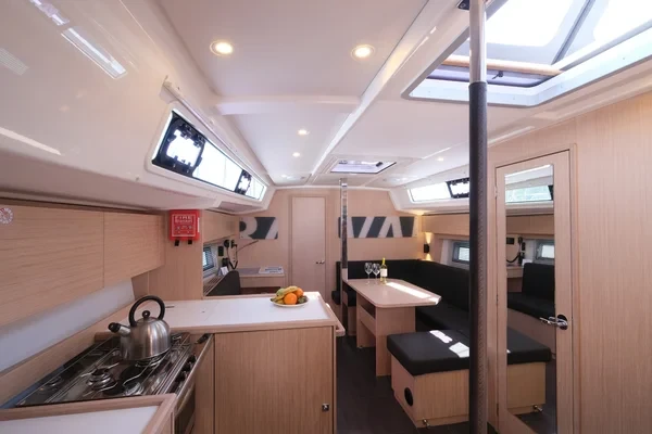 Bavaria C38 - Boatscribe.com