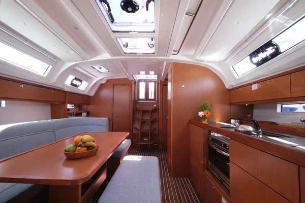 Bavaria 41 Cruiser - Boatscribe.com