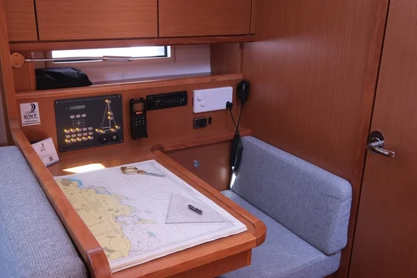 Bavaria 41 Cruiser - Boatscribe.com