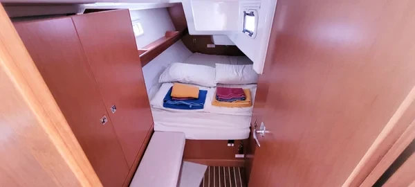 Bavaria 34 Cruiser - Boatscribe.com