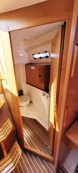 Bavaria 34 Cruiser - Boatscribe.com