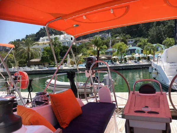 Bavaria 34 Cruiser - Boatscribe.com