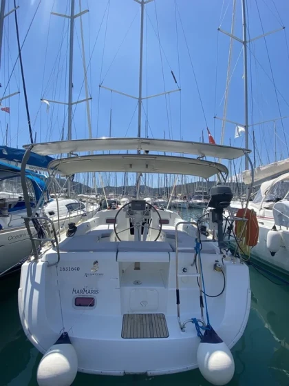 Oceanis 34 - Boatscribe.com