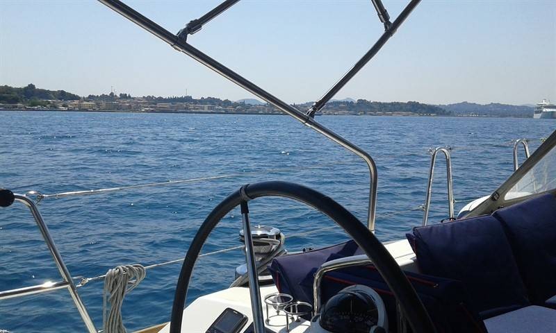 Oceanis 45 - Boatscribe.com