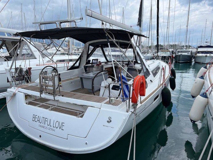 Oceanis 45 - Boatscribe.com