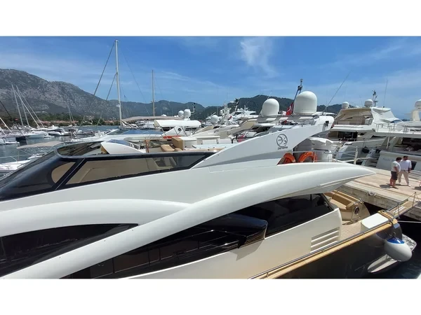 Evo Marine 760 - Boatscribe.com