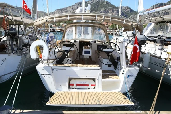 Dufour 360 GL - Boatscribe.com