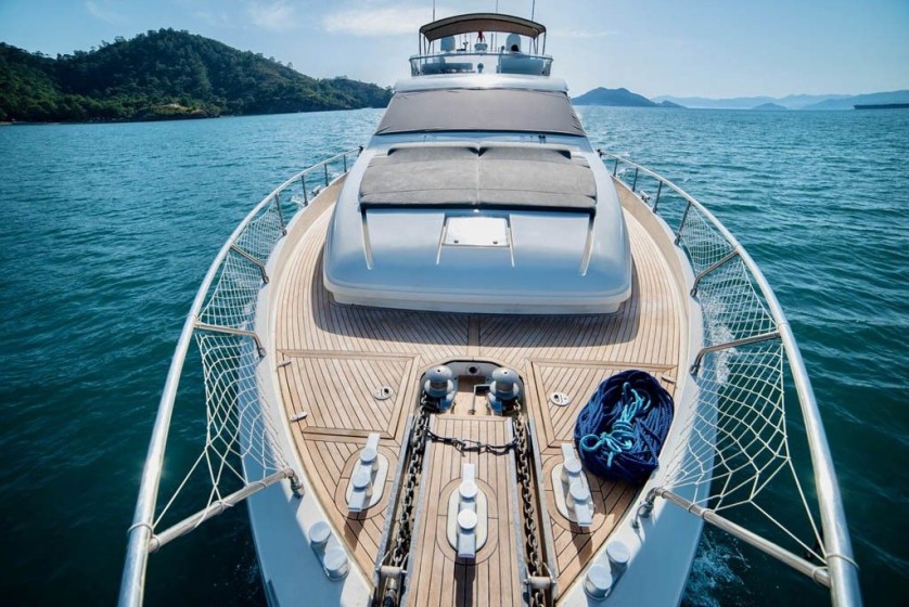 Ferretti 72 - Boatscribe.com