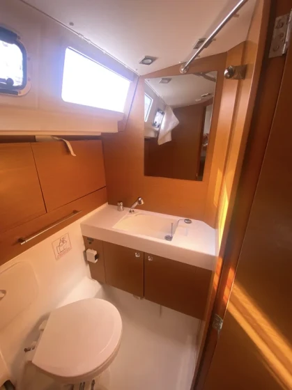 Sun Odyssey 479 - Boatscribe.com