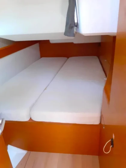 Sun Odyssey 479 - Boatscribe.com