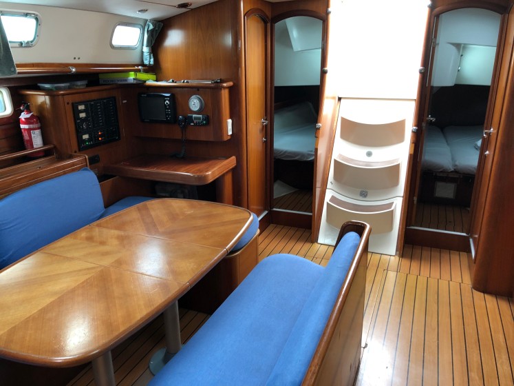 Oceanis 46.1 - Boatscribe.com