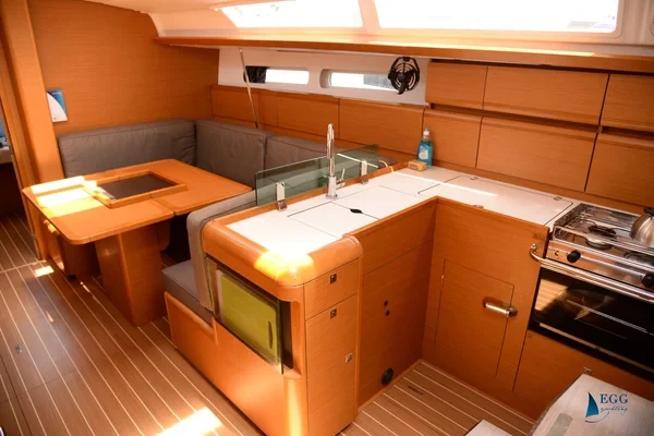 Sun Odyssey 419 - Boatscribe.com