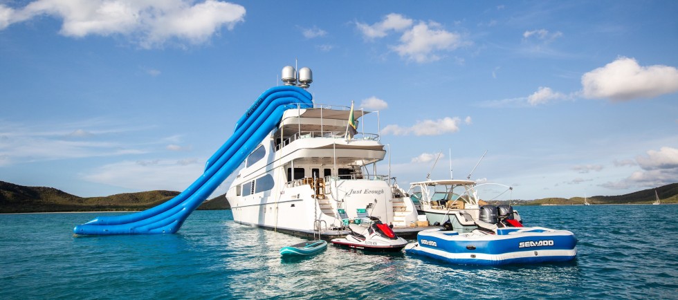 Ares Marine 43 - Boatscribe.com
