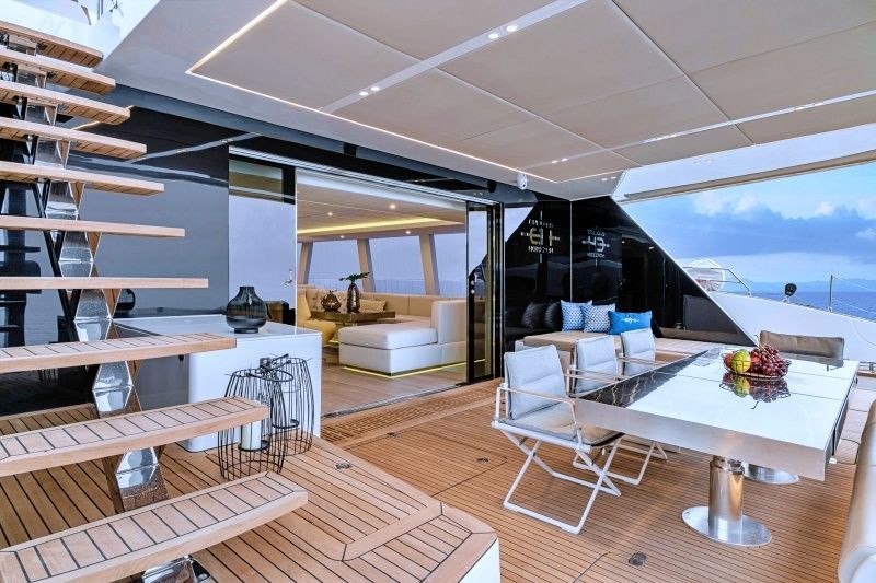 Sunreef 80 - Boatscribe.com