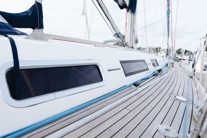 Dufour 40 - Boatscribe.com