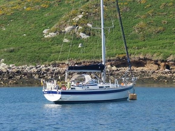 Hallberg Rassy 36 - Boatscribe.com