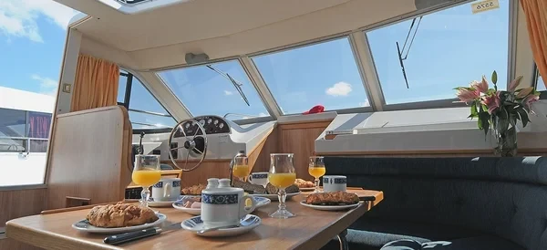 Le Boat Clipper - Boatscribe.com