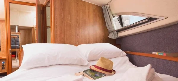 Le Boat Clipper - Boatscribe.com