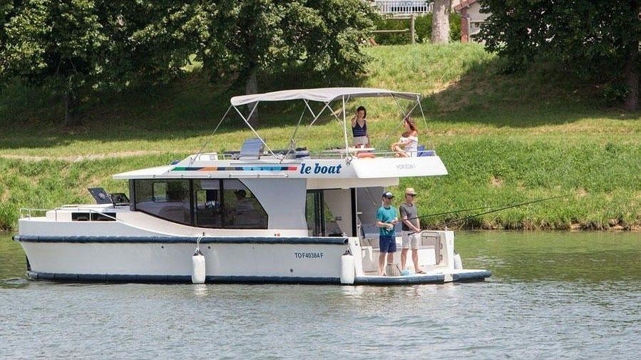 Le Boat Horizon 1 - Boatscribe.com